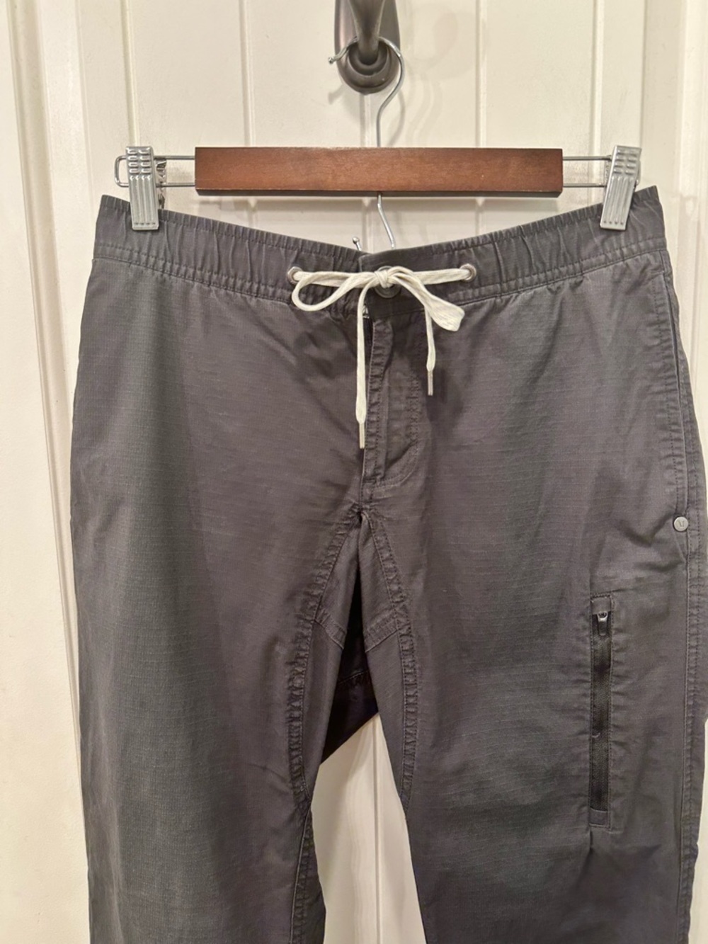 Vuori Ripstop Climber Pants Dark Gray Men's Small Travel Jogger V412 - Picture 3 of 6